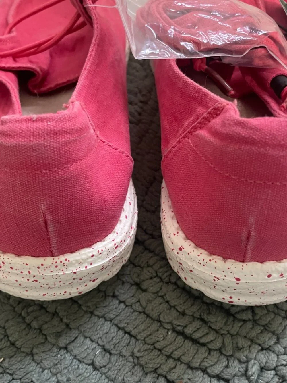 Hey Dude Wendy women’s Size 8 casual shoes Pink Coral NWT - Picture 4 of 7